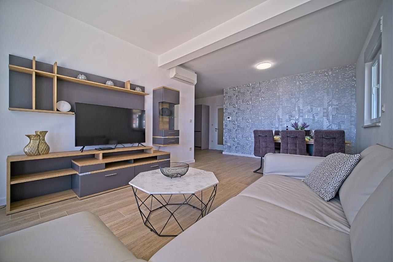 Exclusive Makarska Apartment Aurora ภายนอก รูปภาพ