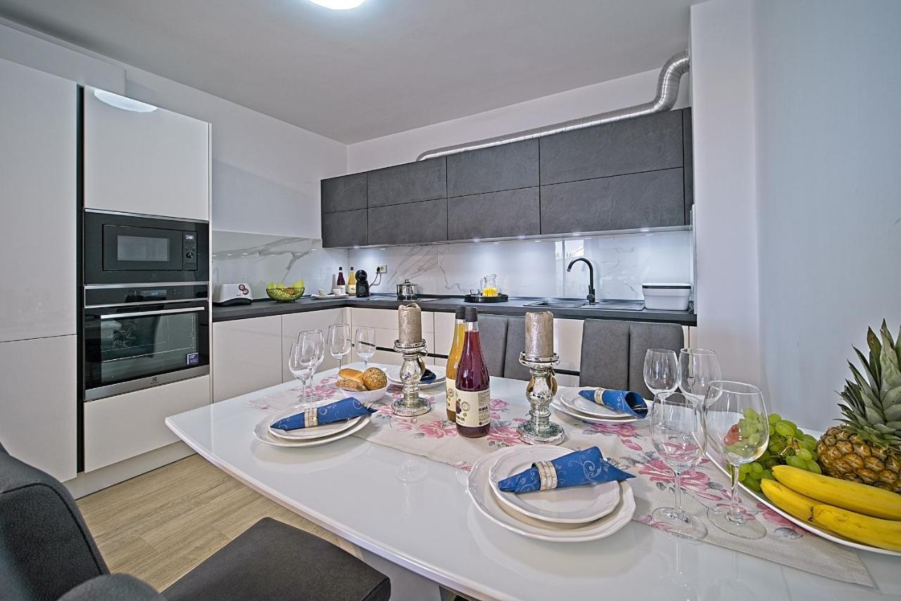Exclusive Makarska Apartment Aurora ภายนอก รูปภาพ